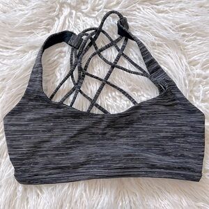 Black and white lululemon bra, size 4